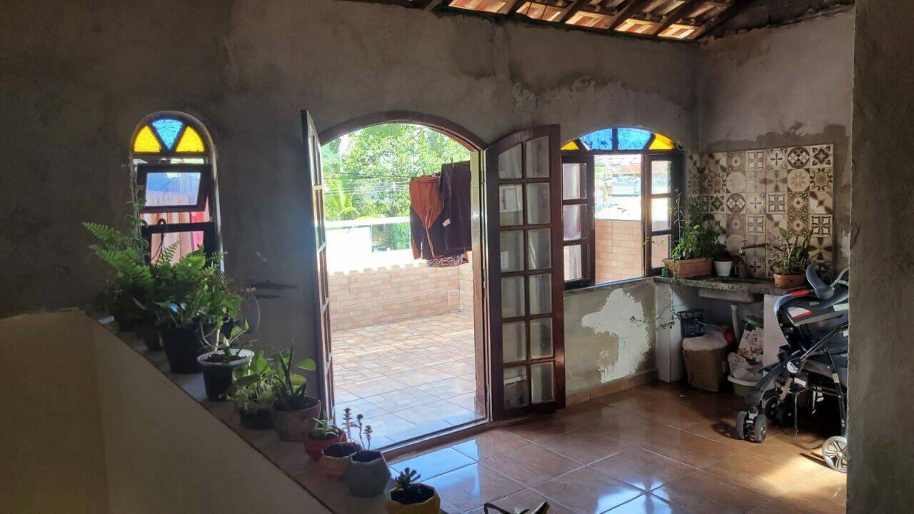 Casa, 5 quartos, 178 m² - Foto 5