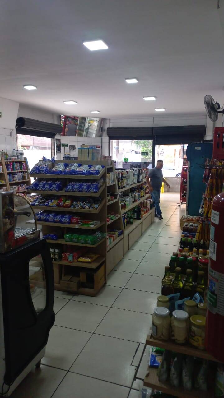 Loja-Salão à venda, 200m² - Foto 1