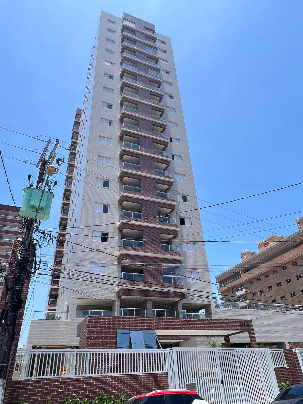 Apartamento à venda com 1 quarto, 43m² - Foto 1