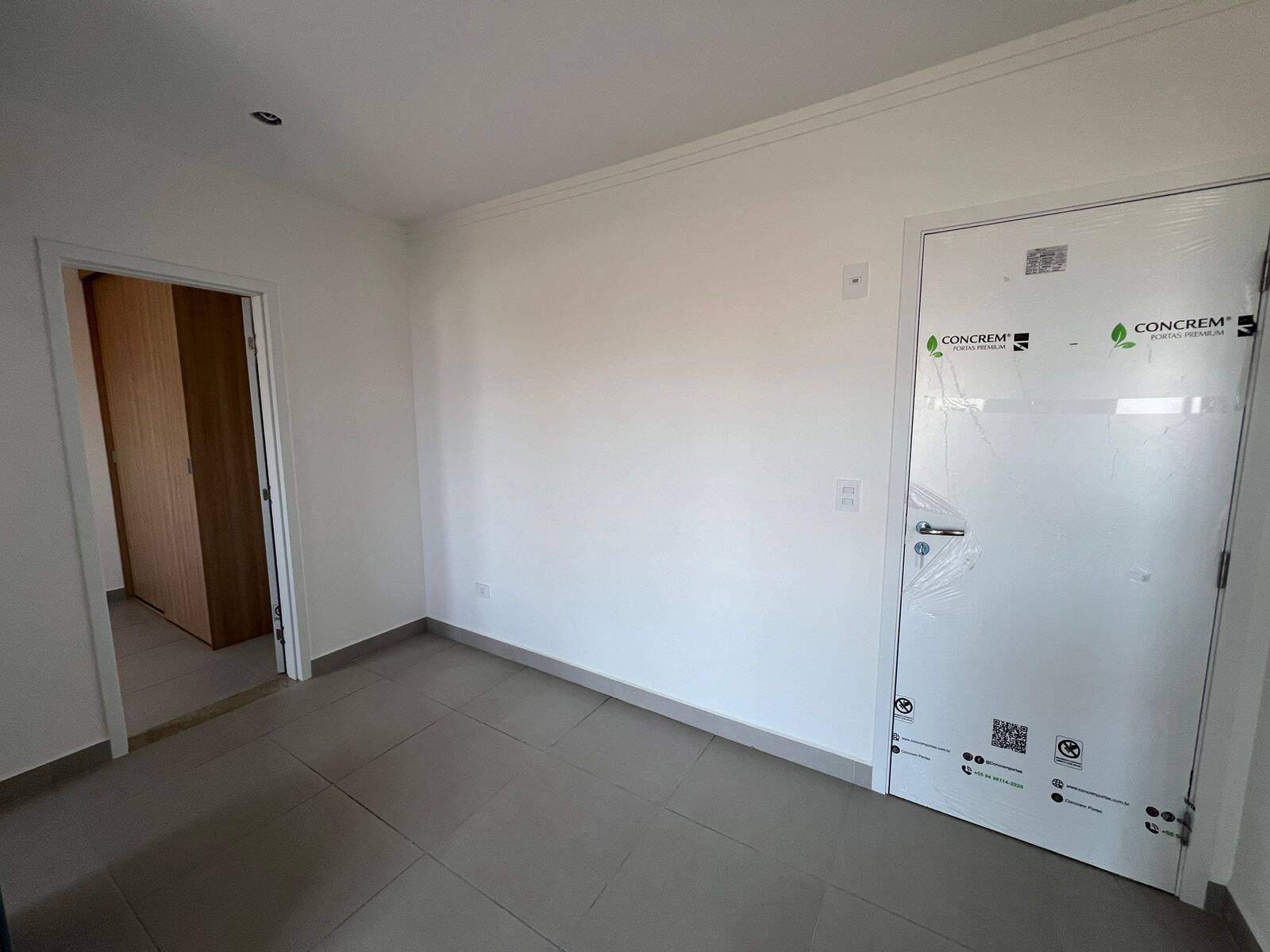 Apartamento à venda com 1 quarto, 43m² - Foto 9