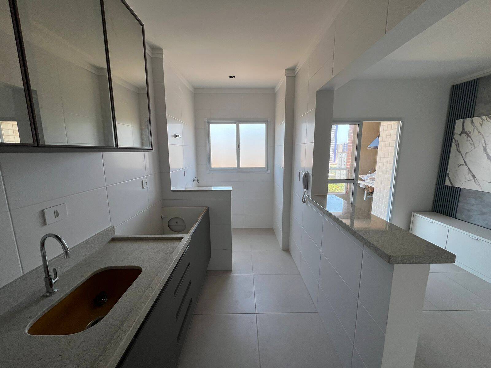 Apartamento à venda com 1 quarto, 43m² - Foto 11