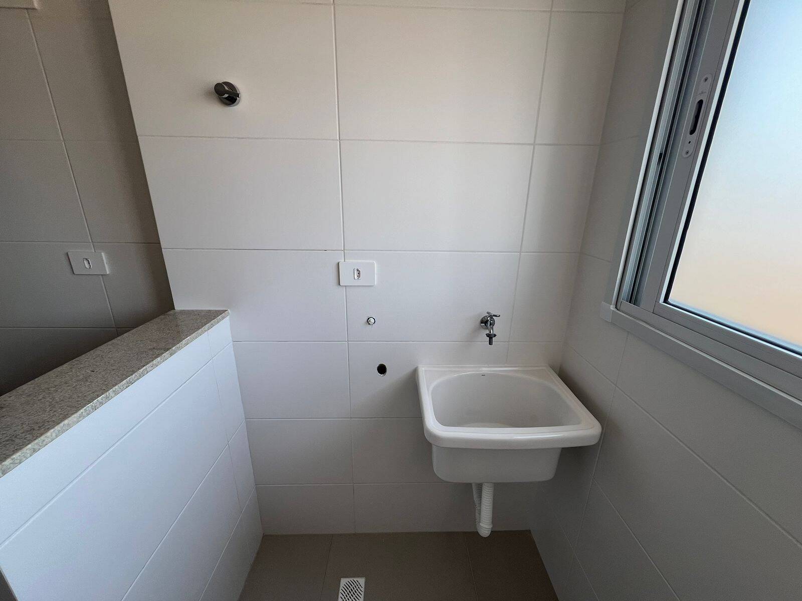 Apartamento à venda com 1 quarto, 43m² - Foto 18