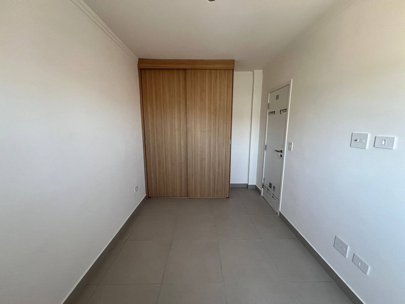 Apartamento à venda com 1 quarto, 43m² - Foto 28
