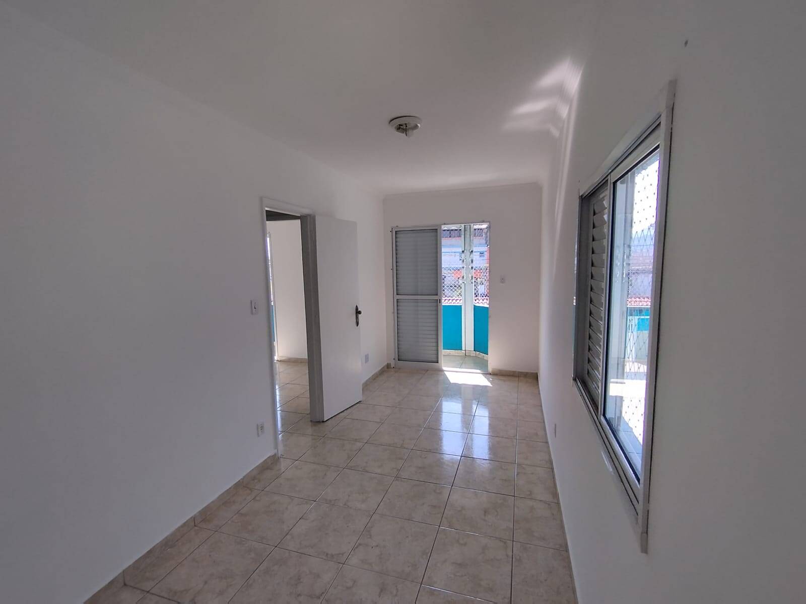 Casa de Condomínio para alugar com 3 quartos, 86m² - Foto 5
