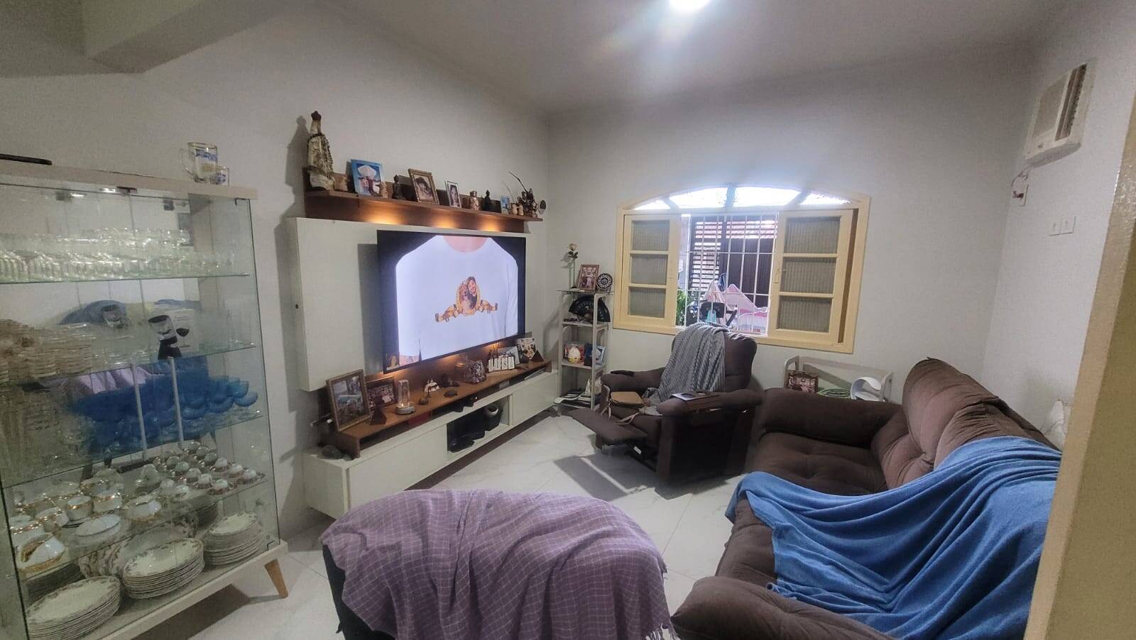 Casa, 3 quartos, 144 m² - Foto 2
