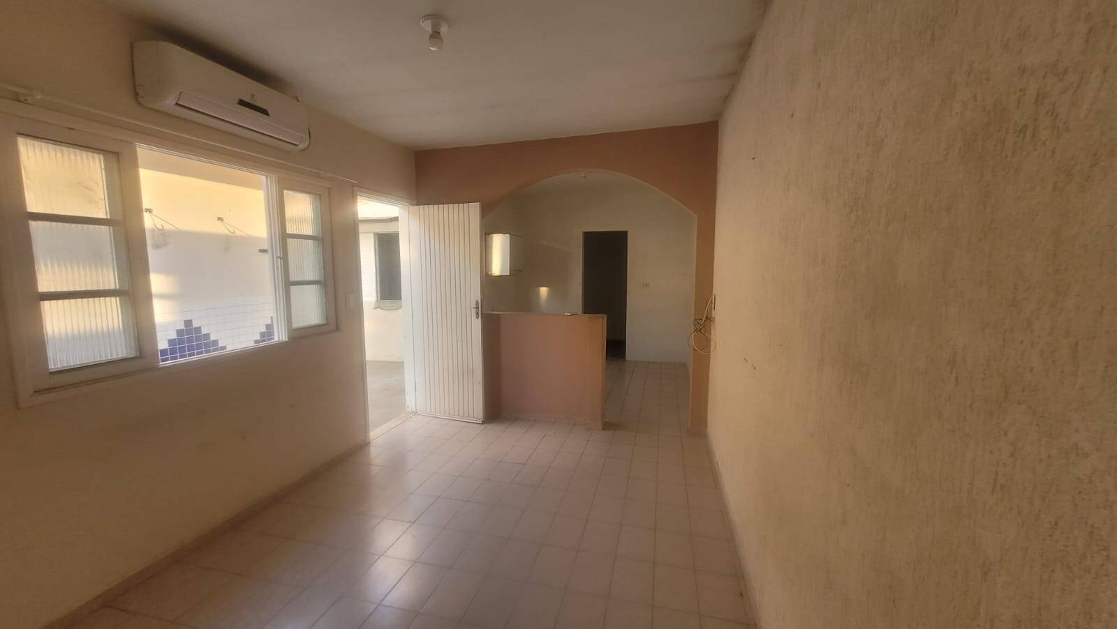 Casa, 2 quartos, 80 m² - Foto 1