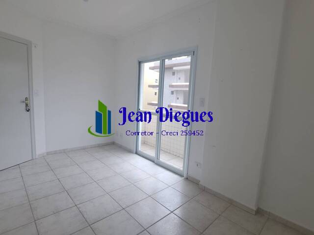 #267 - Apartamento para Locação em Praia Grande - SP