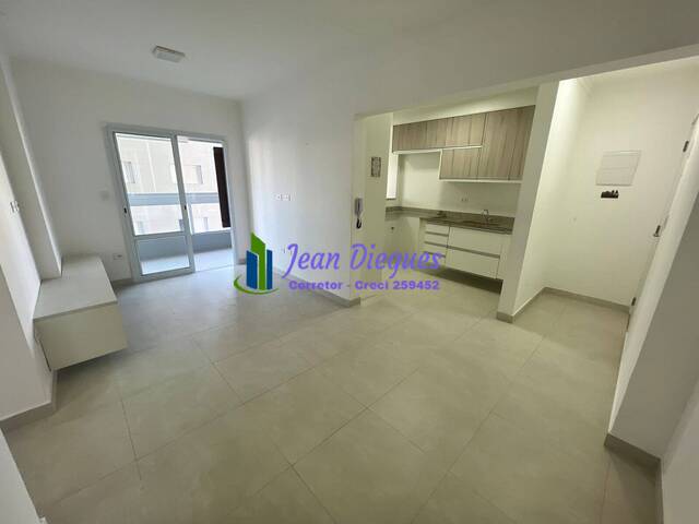 Apartamento para Venda em Praia Grande - 4