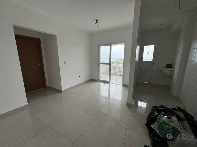 #328 - Apartamento para Venda em Praia Grande - SP