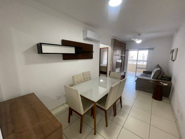 #329 - Apartamento para Venda em Praia Grande - SP
