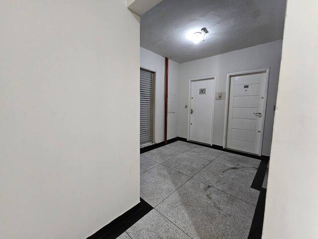 Apartamento para Venda em Praia Grande - 4