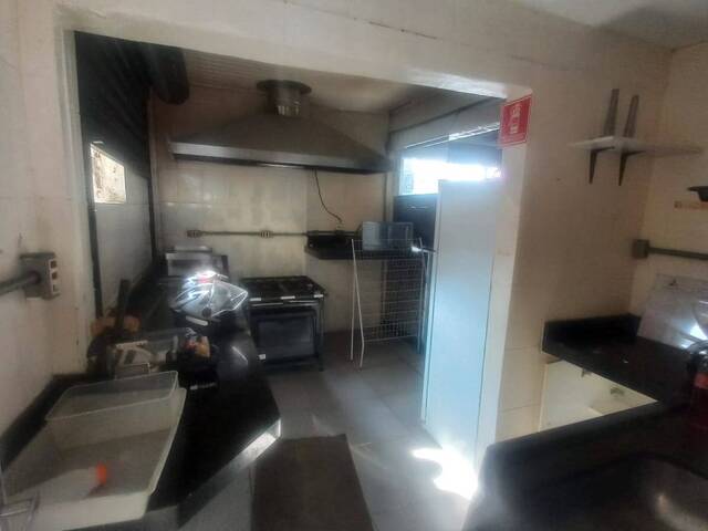 Ponto Comercial para Locação em Praia Grande - 4