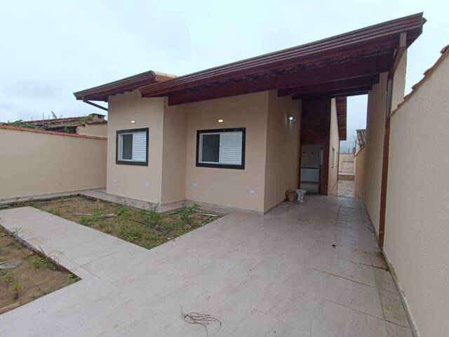 Casa de Praia para Venda em Itanhaém - 4