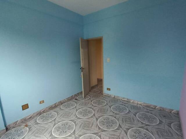 Apartamento para Venda em São Vicente - 5