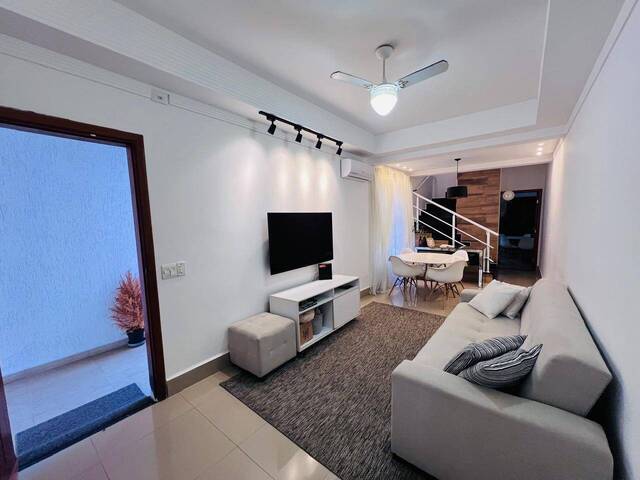 Casa para Venda em Praia Grande - 2