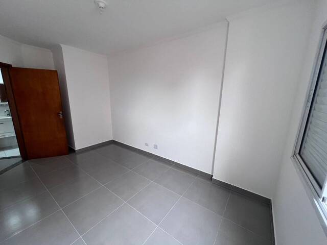 Apartamento para Venda em Praia Grande - 2