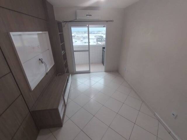 Apartamento para Venda em Praia Grande - 4