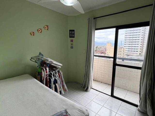 #605 - Apartamento para Venda em Praia Grande - SP