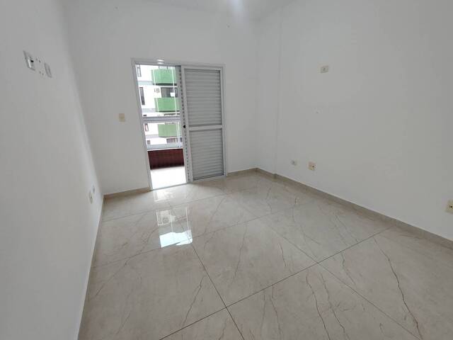 Apartamento para Venda em Praia Grande - 4